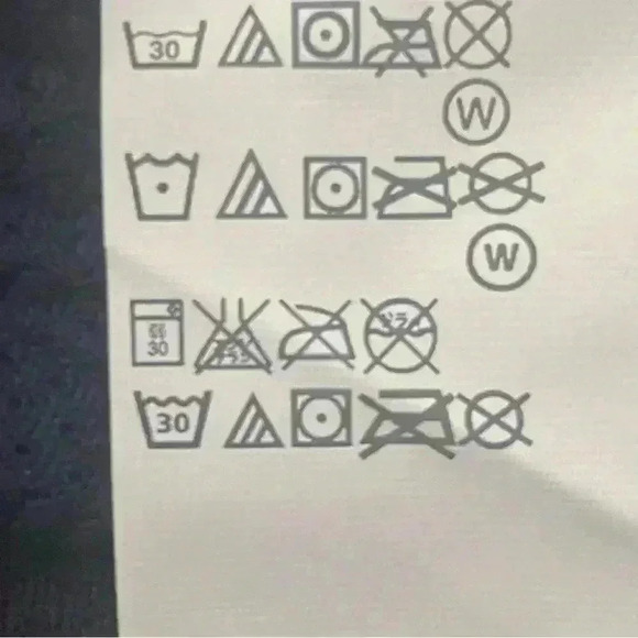 Men's Notre Dame Under Armour Light water resistance Jacket small NWT - Picture 11 of 12